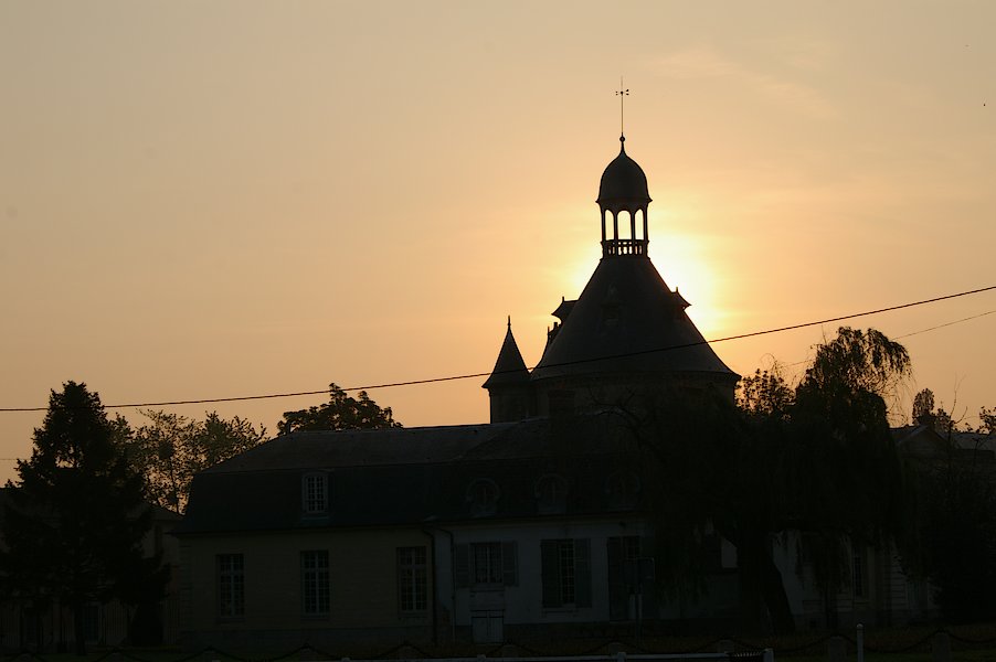 Le Donjon de Ste Genevieve-des-Bois: Le Donjon 018